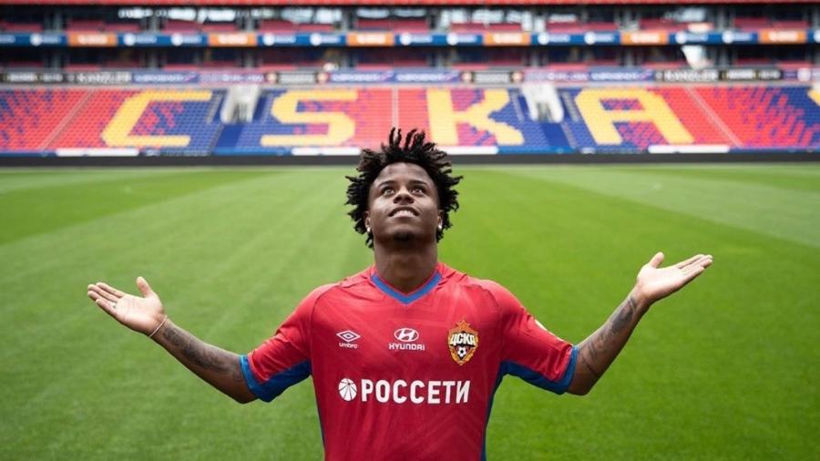 Meia Lucas Santos está emprestado ao CSKA, da Rússia, até o fim desta temporada - Twitter / Lucas Santos