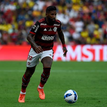 Rodinei, lateral-direito que está de saída do Flamengo - Marcelo Cortes / Flamengo