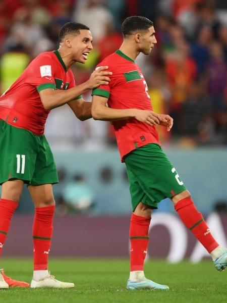 Sabiri comemora com Hakimi após a classificação de Marrocos às oitavas da Copa do Mundo - Shaun Botterill/Getty