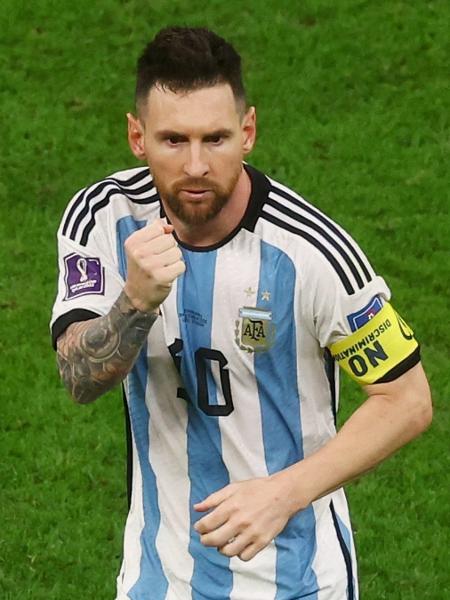 Lionel Messi Campeão Mundial 2022 Campeões De Futebol Do Qatar