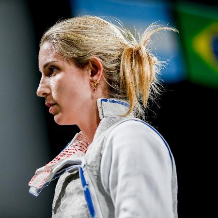 Mariana Pistoia, esgrimista brasileira classificada às Olimpíadas