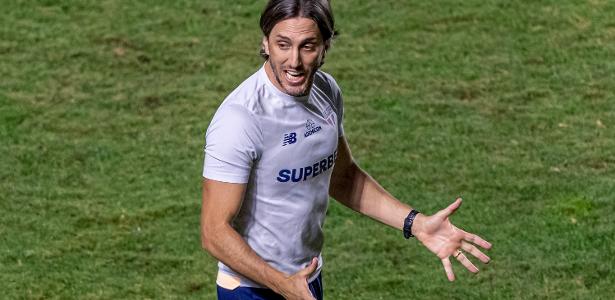 Alteração de Horários de Partidas de São Paulo e Flamengo devido a Jogo do Brasil