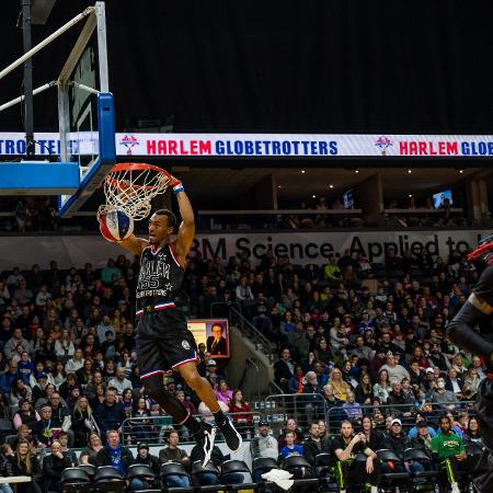 Harlem Globetrotters está em turnê no Brasil até final de outubro