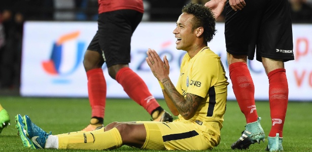 Neymar Aprova Estreia Com Gol Pelo Psg Me Senti Muito Bem Em Campo Uol Esporte