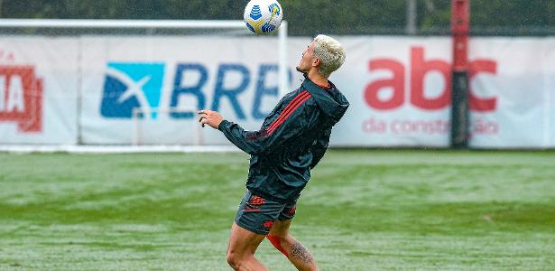 Pedro consultou médico sob orientação do Flamengo; veja cronologia da lesão