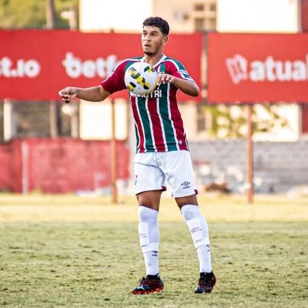 Wiris atuou pelo sub-23 do Fluminense entre 2021 e 2022; clube lamentou morte