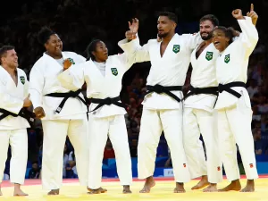 Medalhistas do judô vão representar o Brasil em desfile especial em Paris