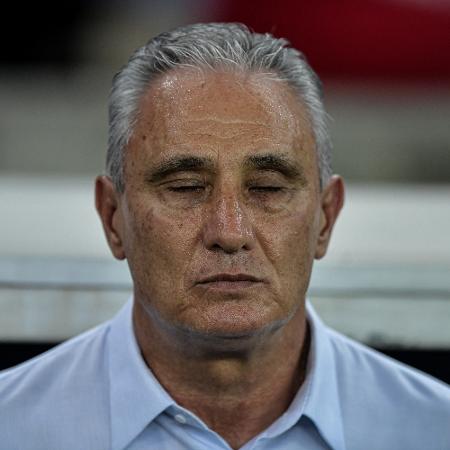 Tite, treinador do Flamengo, durante partida contra o Vasco