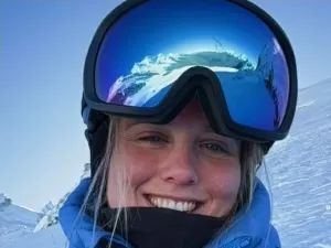 Atleta olímpica do snowboard morre após avalanche em resort na Suíça