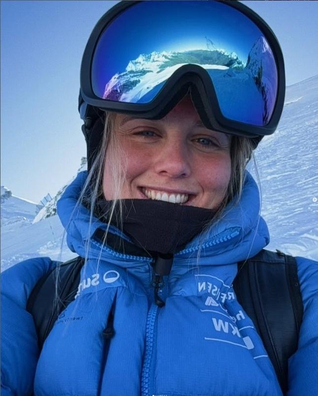 Atleta olímpica do snowboard morre após avalanche em resort na Suíça