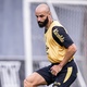 Thaciano deve continuar no Santos após interesse do Atletico em empréstimo