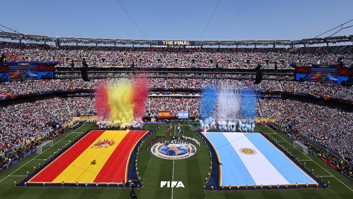 Fifa lucra 4 bilhões de reais em final de Copa do Mundo
