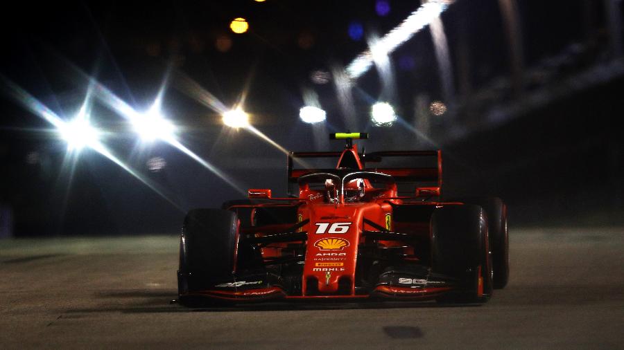 Charles Leclerc, da Ferrari, teve bom desempenho no Q2 para o Grande Prêmio de Cingapura - Lars Baron/Getty Images