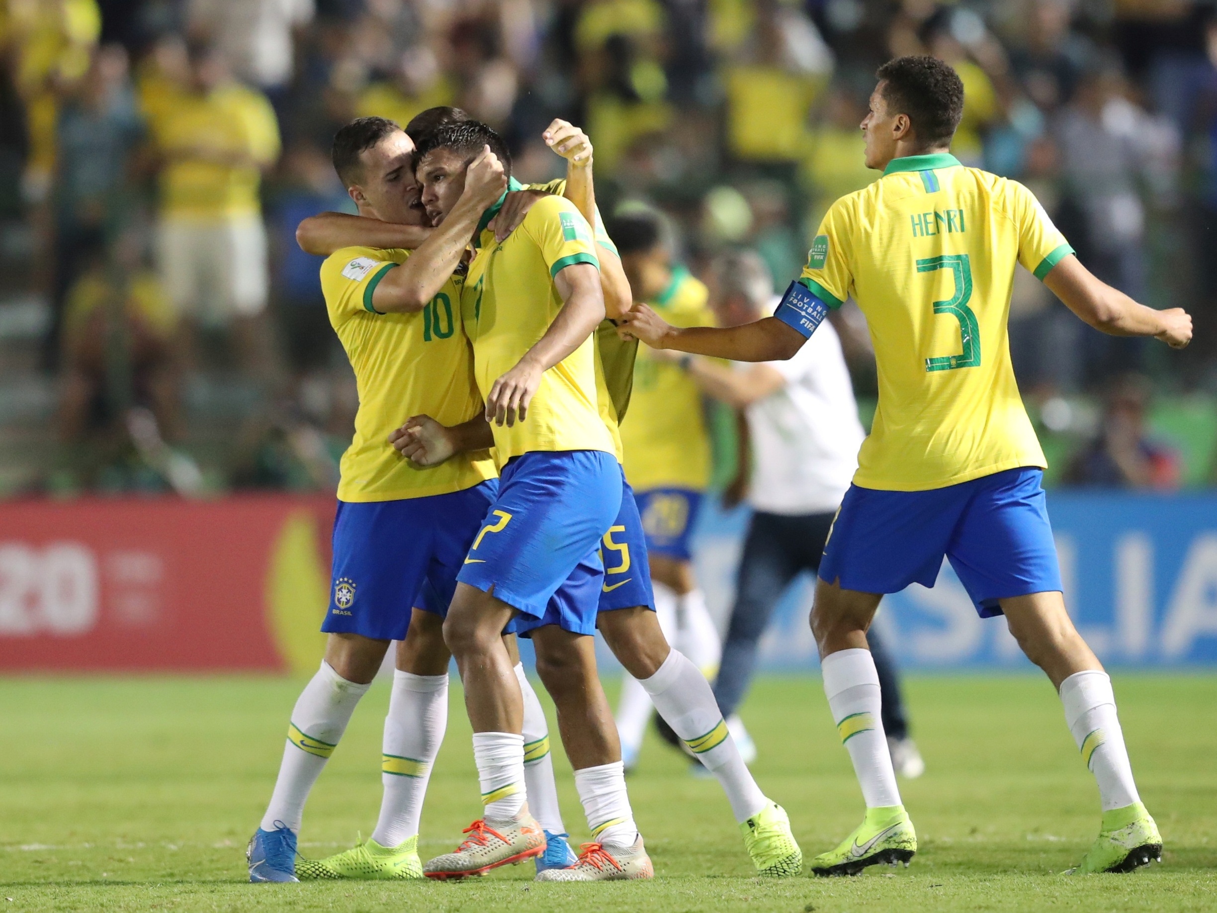Brasil ganha da França de virada e vai à final do Mundial Sub-17