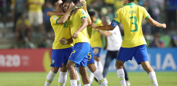 Pega o México na final | Brasil sub-17 joga para encerrar jejum de oito anos sem títulos da Fifa
