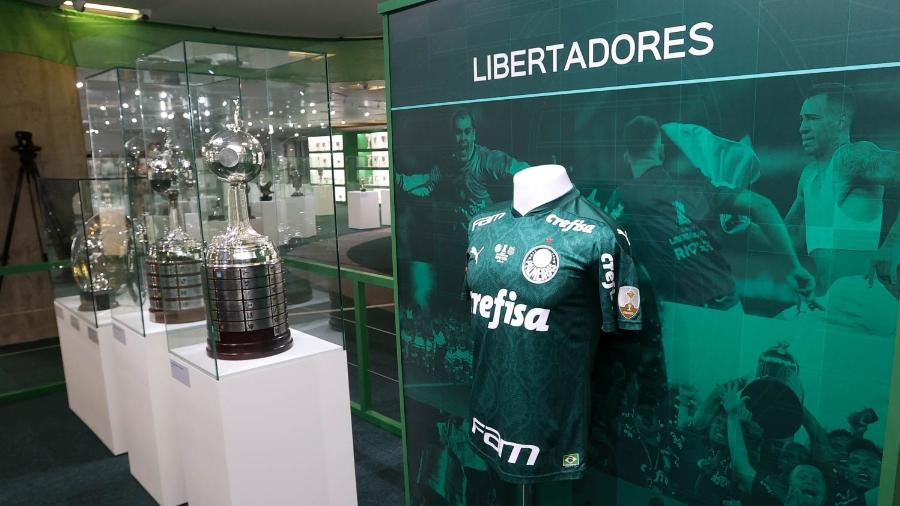 Espaço dedicado à Libertadores na nova sala de troféus do Palmeiras - Cesar Greco/ Palmeiras