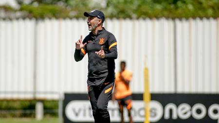 Com apenas 29 dias de trabalho, Vítor Pereira tem primeiro mata-mata no Corinthians 