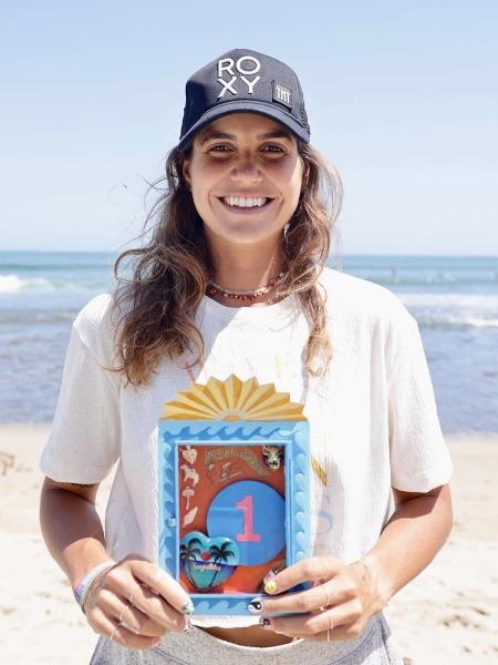 Chloé Calmon, campeã em torneio de Longboard no México - Mário Nardy