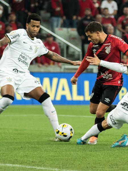 Corinthians x Athletico PR: onde assistir, escalações e horário do jogo  pelo Brasileirão