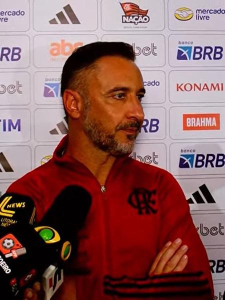 Vítor Pereira, técnico do Flamengo, em entrevista coletiva após vitória sobre o Resende - Reprodução FlaTV