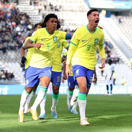 Jean Pedroso comemora seu gol no jogo do Brasil contra a Nigéria, pela Copa do Mundo Sub-20 - Tim Nwachukwu/Getty