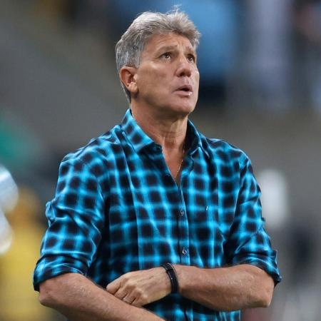 Renato Gaúcho, técnico do Grêmio, sugeriu que o Brasileirão 2024 não tenha clubes rebaixados