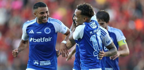 Matheus Pereira brilha e Cruzeiro goleia Sport na Ilha do Retiro