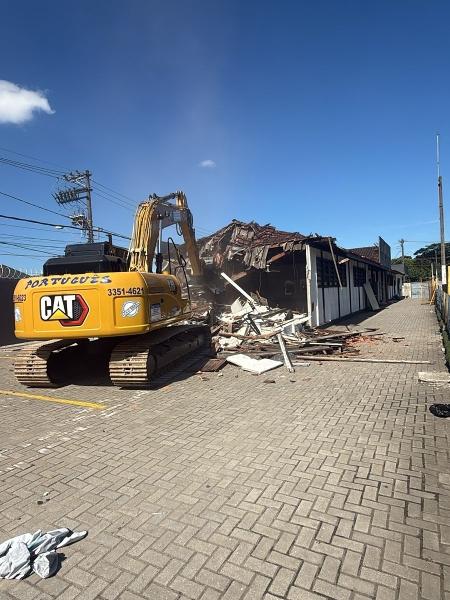 Santos demole estrutura no CT Rei Pelé para erguer um novo espaço