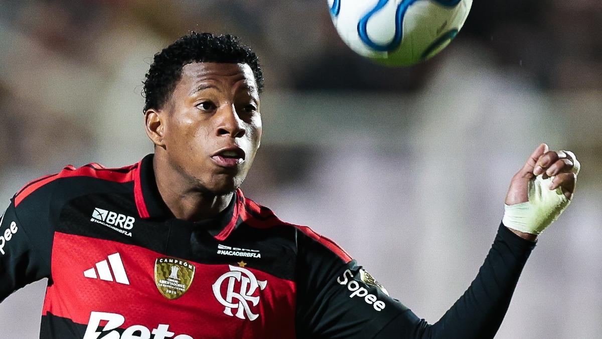Flamengo tem Léo Pereira e Plata contra Chapecoense; veja a escalação