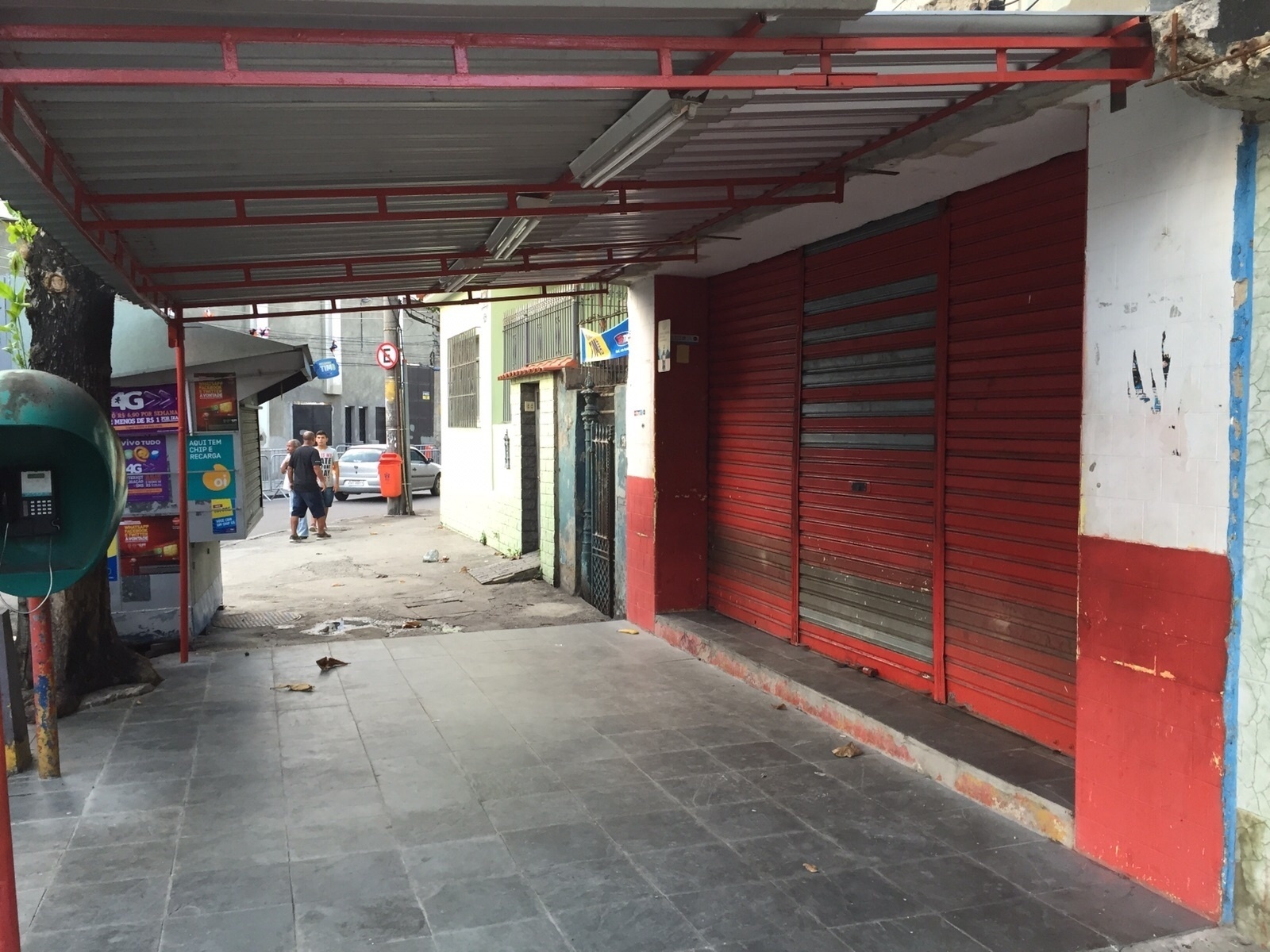 Bares em São Januário fecham as portas com medo de "guerra" entre torcedores do Vasco e Corinthians - Pedro Ivo Almeida/UOL