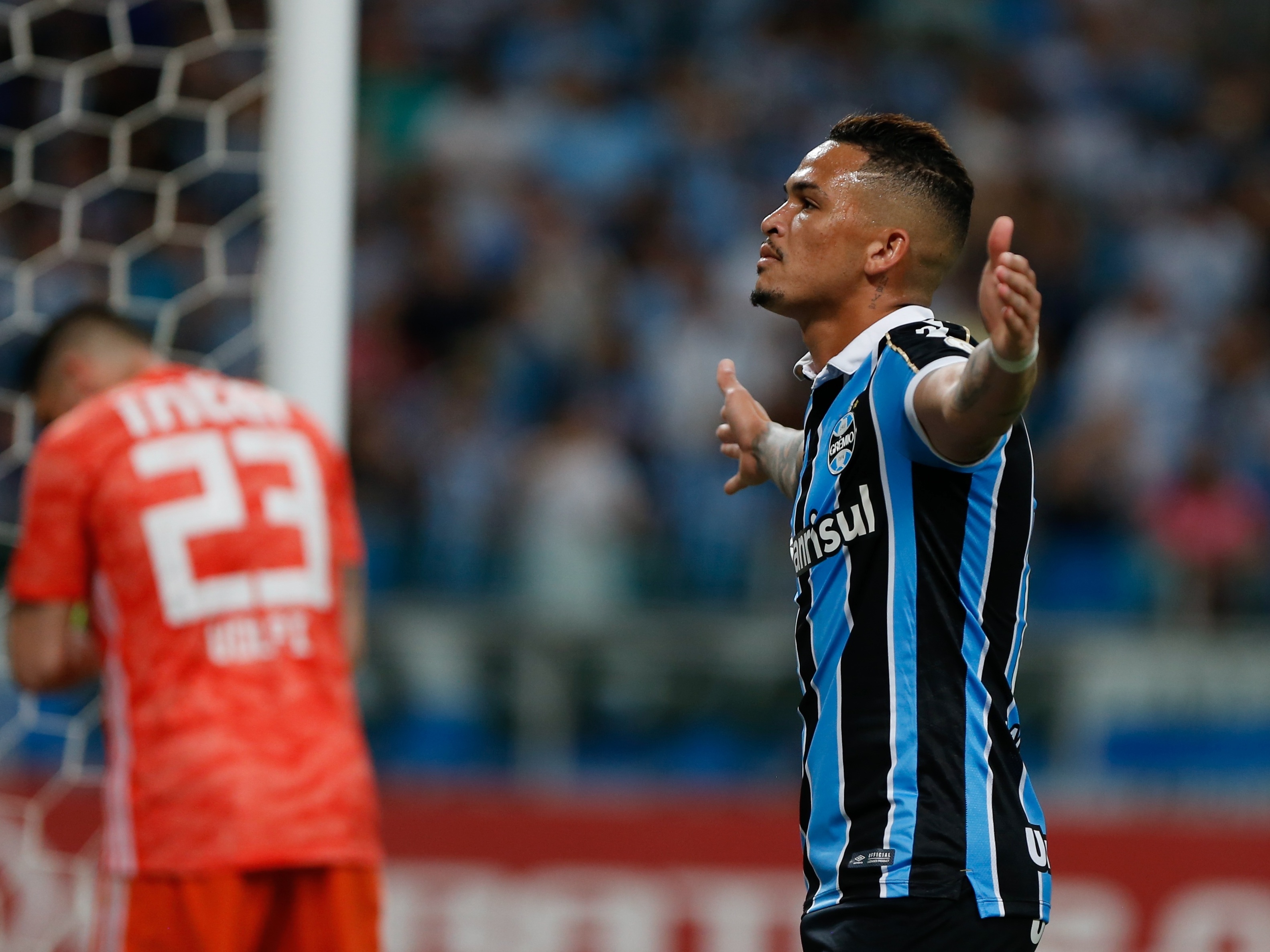 Pavón no Grêmio e outras notícias do mercado da bola da Série A