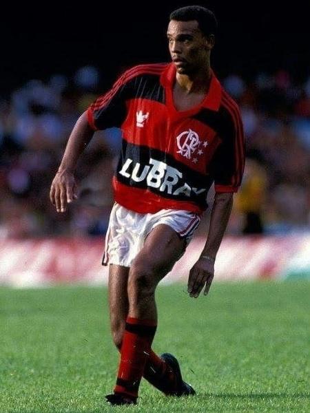 Ex-jogador Piá em ação pelo Flamengo, clube que defendeu entre 1989 e 1993 - Arquivo pessoal