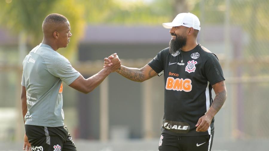 Dyego Coelho comanda o time interinamente contra os baianos na Neo Química Arena - Rodrigo Coca/Agência Corinthians