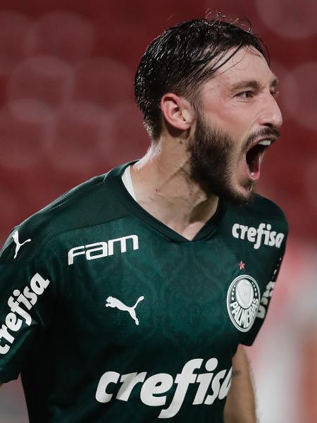 Matias Viña comemora gol do Palmeiras contra o River Plate - Juan I. Roncoroni ? Pool/Getty Images