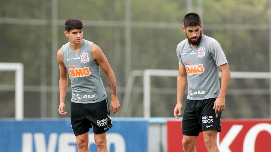 Araos e Bruno Méndez devem ser os únicos improvisados no Corinthians para o jogo deste domingo  - Rodrigo Coca/ Ag. Corinthians 