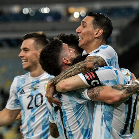 Argentina comemora gol de Di María na final da Copa América 2021 contra o Brasil - Thiago Ribeiro/Thiago Ribeiro/AGIF
