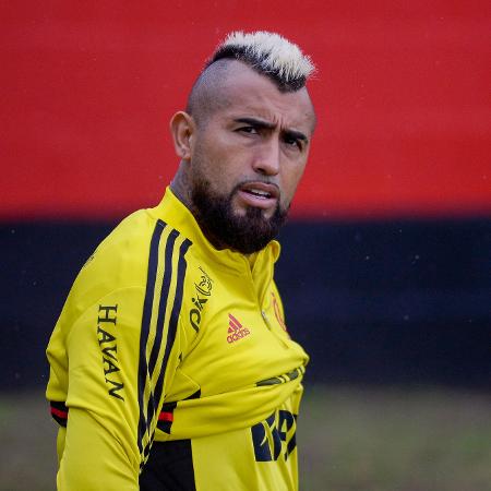 Arturo Vidal durante treino do Flamengo - Marcelo Cortes/Flamengo