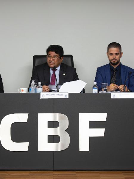 Ednaldo Rodrigues, presidente da CBF, conduz aprovação de contas de 2022 - Thais Magalhães/CBF