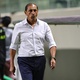 T&eacute;cnico do Vasco d&aacute; 'bronca' em jogadores ap&oacute;s vit&oacute;ria que tirou o time do Z4; veja