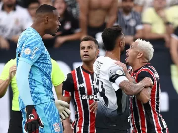Julio Gomes: Alguém precisa dar um jeito de Carlos Miguel ficar no Corinthians