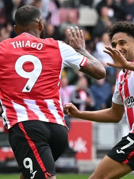 Brasileiro Igor Thiago marcou dois gols pelo Brentford contra o Manchester United Brasileiro Igor Thiago marcou dois gols pelo Brentford contra o Manchester United