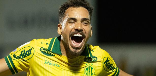 Mirassol vence Remo e sai da zona de rebaixamento no Brasileirão