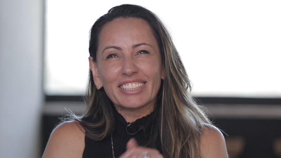 Ana Paula sorri durante entrevista concedida ao UOL em São Paulo em 2018 - Paulo Camilo/UOL