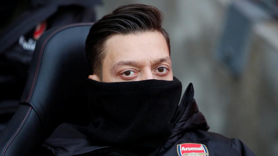 Mesut Ozil e Kolasinac foram vetados em viagem do Arsenal - David Klein/Reuters