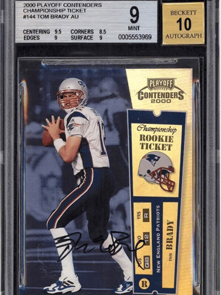 Card foi assinado por Tom Brady em sua primeira temporada pelo New England Patriots - Reprodução