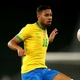 Lateral cita 'preconceito' e critica ausência em convocações da seleção