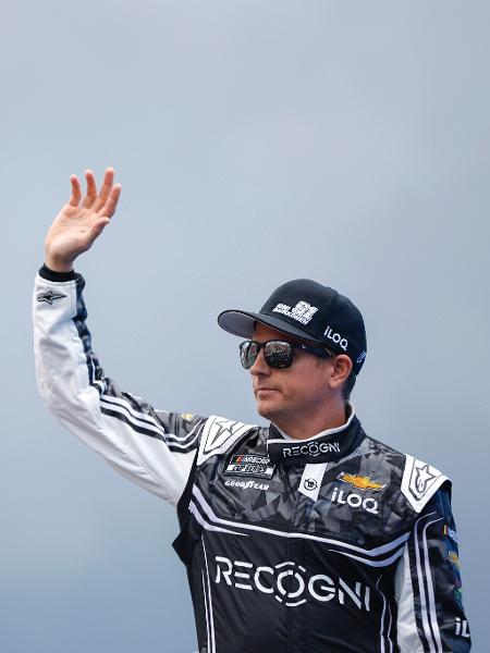 Kimi Raikkonen, em agosto, quando disputou uma corrida da Nascar  - Sean Gardner/Getty Images