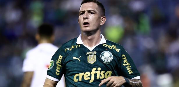 Dois jogadores do Palmeiras mantêm presença constante nos nove jogos de 2024.