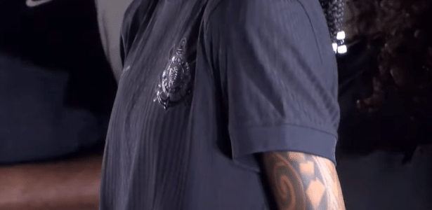 Corinthians Lança Novas Camisas em Apoio ao Combate ao Racismo