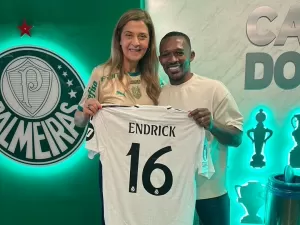 Leila ganha camisa de Endrick e celebra título do Palmeiras: "Base vitoriosa"